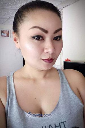 183283 - Punyisa Age: 44 - Thailand