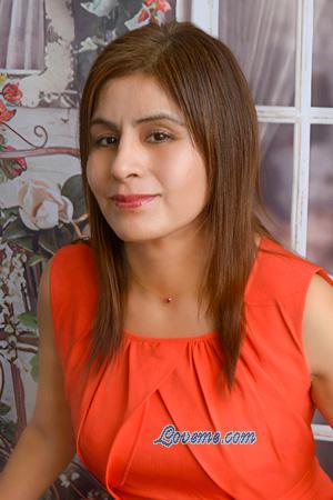 223126 - Jessica Age: 51 - Peru