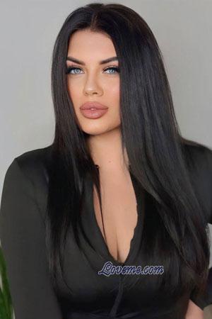 223809 - Alona Age: 32 - Ukraine