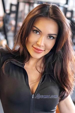 223855 - Liliia Age: 38 - Russia