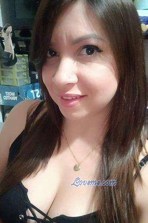 226636 - Allison Age: 35 - Costa Rica