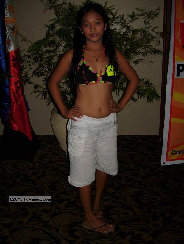 Philippine-Women-9491