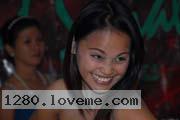 young-filipino-women-065